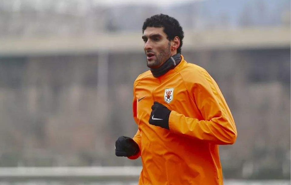  罗马中场核心伤愈归队，佩莱格里尼传射主宰比赛节奏  