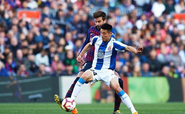  狼队锋线集体哑火憾平布伦特福德错失良机