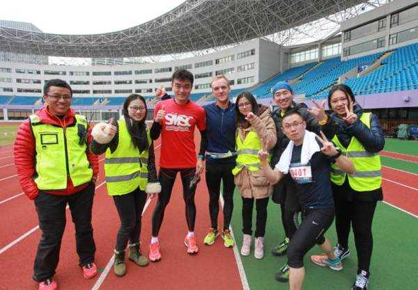  亚特兰大,青春风暴席卷联赛前列